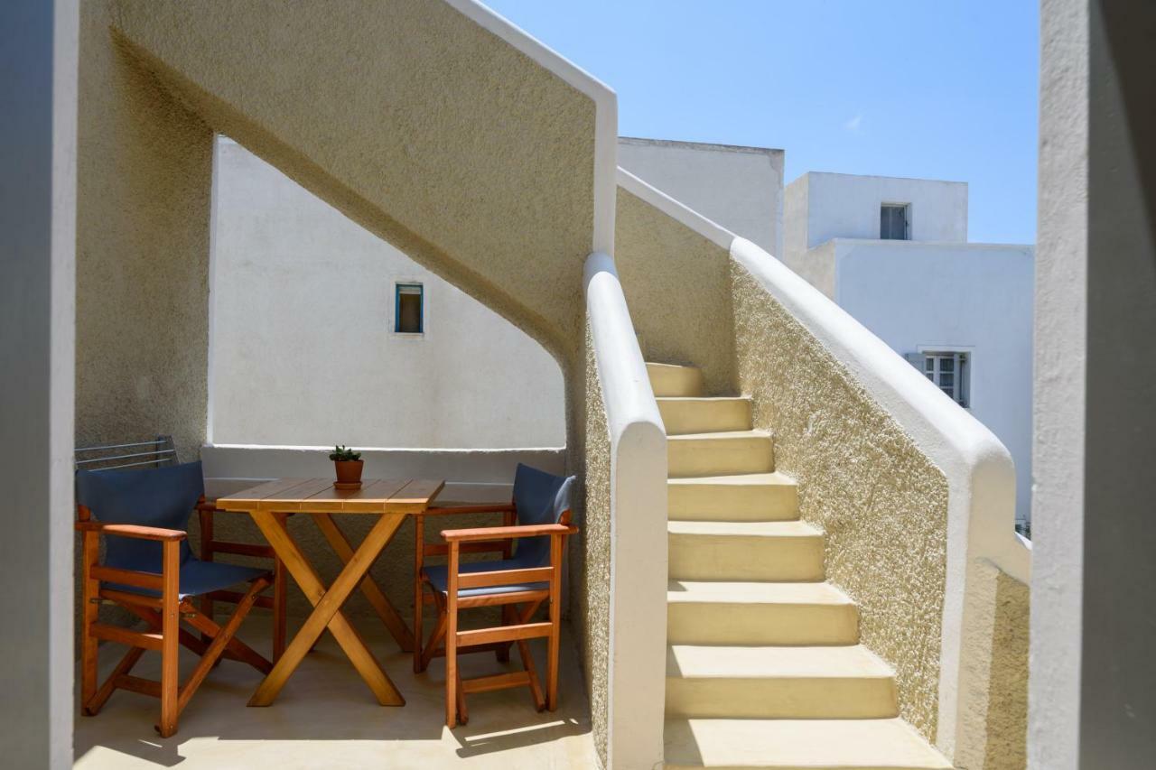 Misteli Suites Akrotiri  Luaran gambar