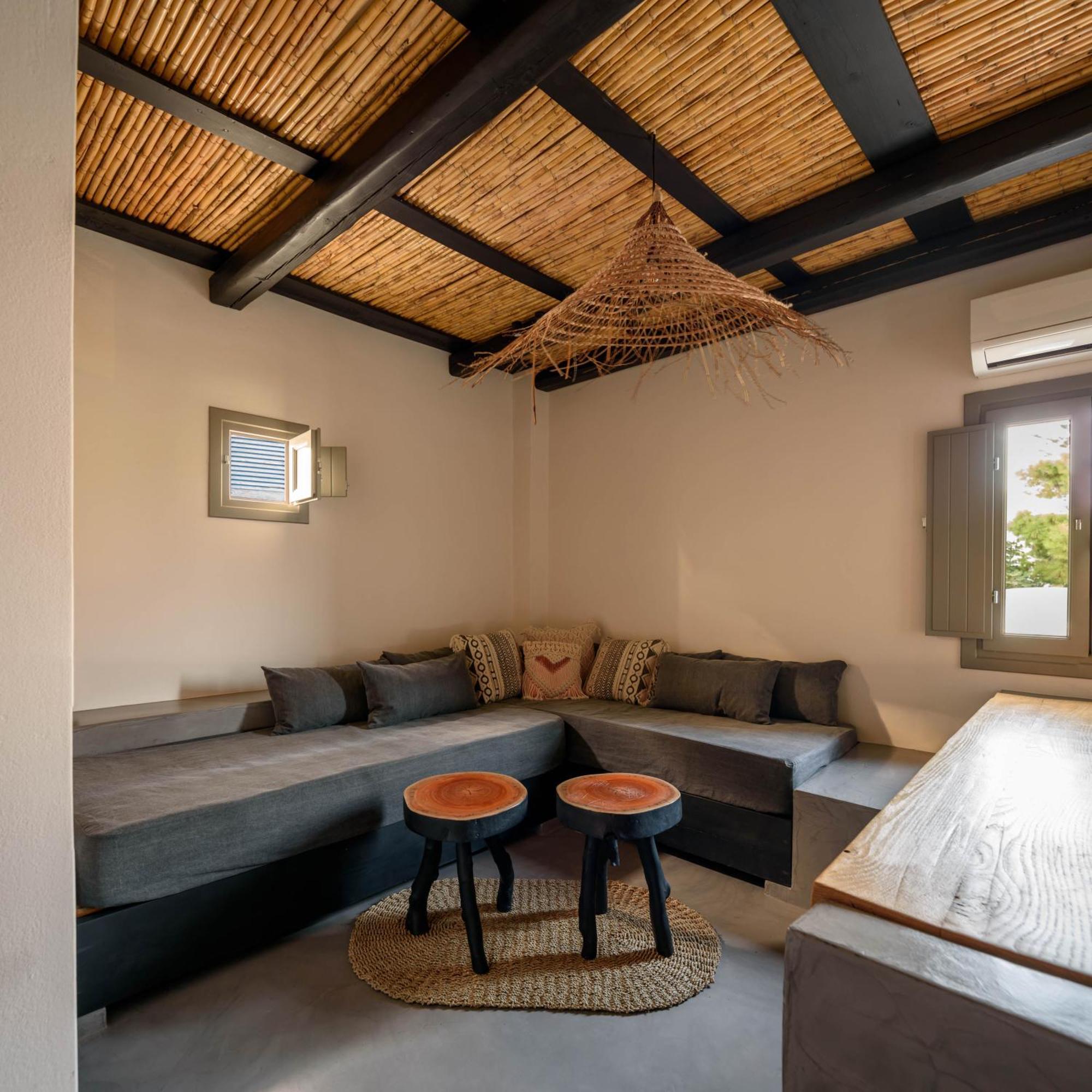 Misteli Suites Akrotiri  Luaran gambar